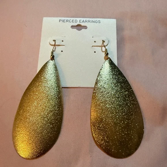 Gold Teardrop Earrings NWT - Picture 4 of 5